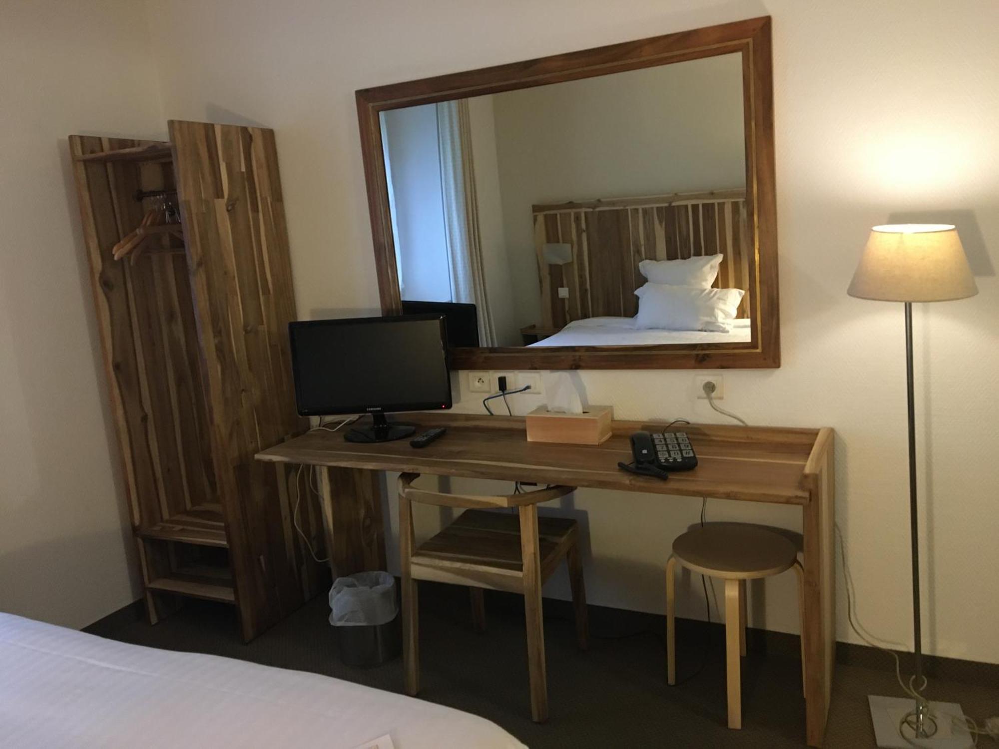 Logis Hôtel De France Pamiers 3 étoiles Esterno foto